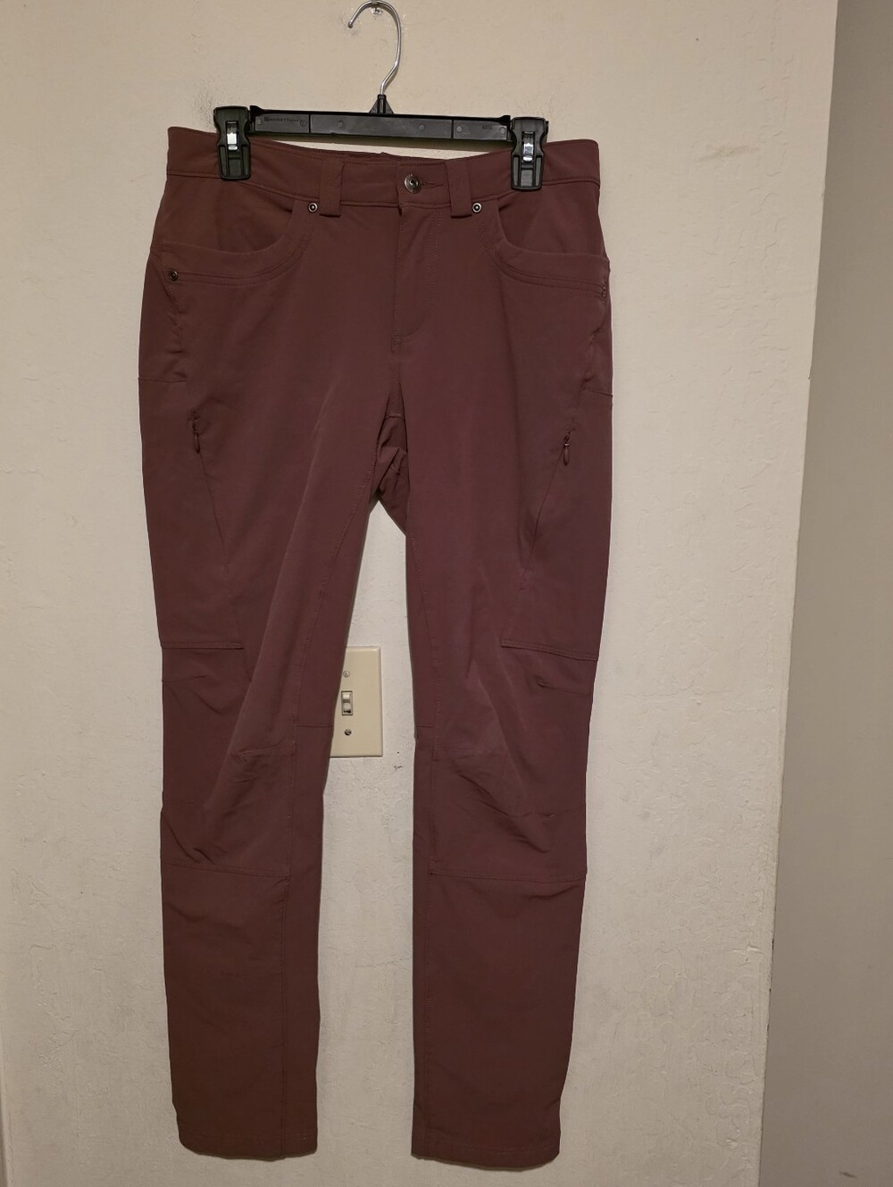 Duluth trading company burgundy / brown hiking , outdoor pants size 6 X 31